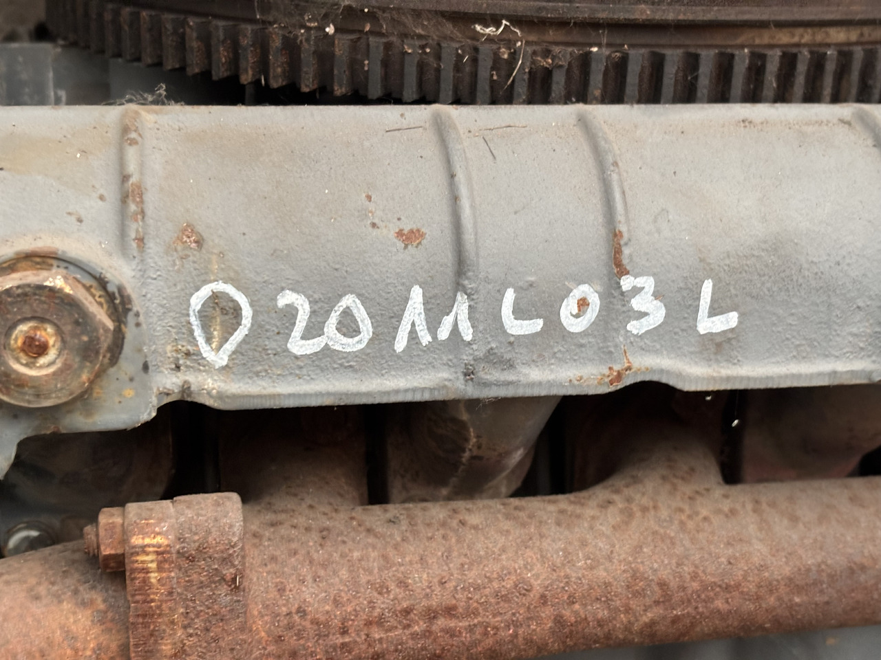 Deutz D2011L03 D 2011 L 03 36 kW (49,0 KM) Silnik Blok CZĘŚCI - Suku Cadang Mesin untuk Peralatan konstruksi: gambar 5 Deutz D2011L03 D 2011 L 03 36 kW (49,0 KM) Silnik Blok CZĘŚCI - Suku Cadang Mesin untuk Peralatan konstruksi: gambar 5