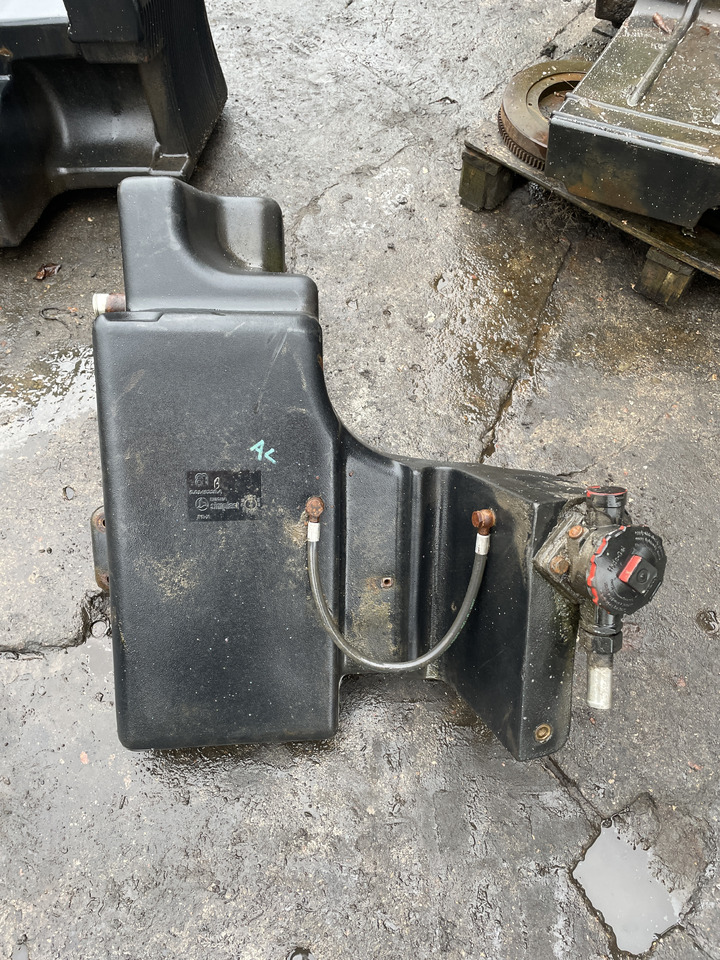 Deutz Fahr Agrotron - zbiornik paliwa 001492284 - Tangki bahan bakar: gambar 1 Deutz Fahr Agrotron - zbiornik paliwa 001492284 - Tangki bahan bakar: gambar 1