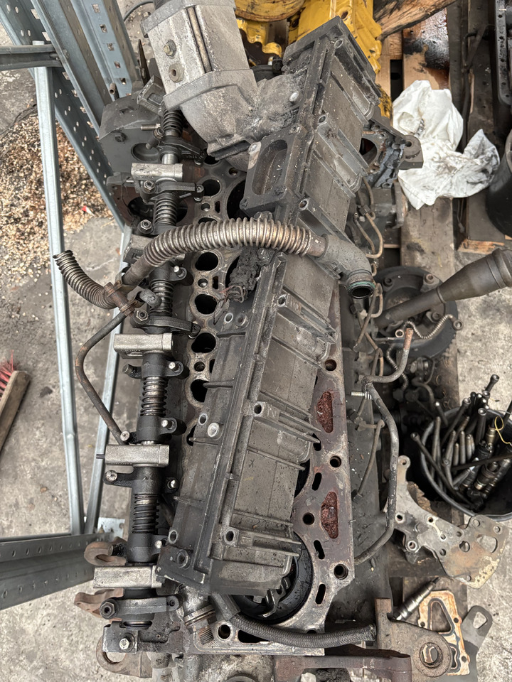 Deutz TCD 6.1L6 C4ST120 Silnik CZĘŚCI - Suku Cadang Mesin untuk Peralatan pertanian: gambar 5 Deutz TCD 6.1L6 C4ST120 Silnik CZĘŚCI - Suku Cadang Mesin untuk Peralatan pertanian: gambar 5