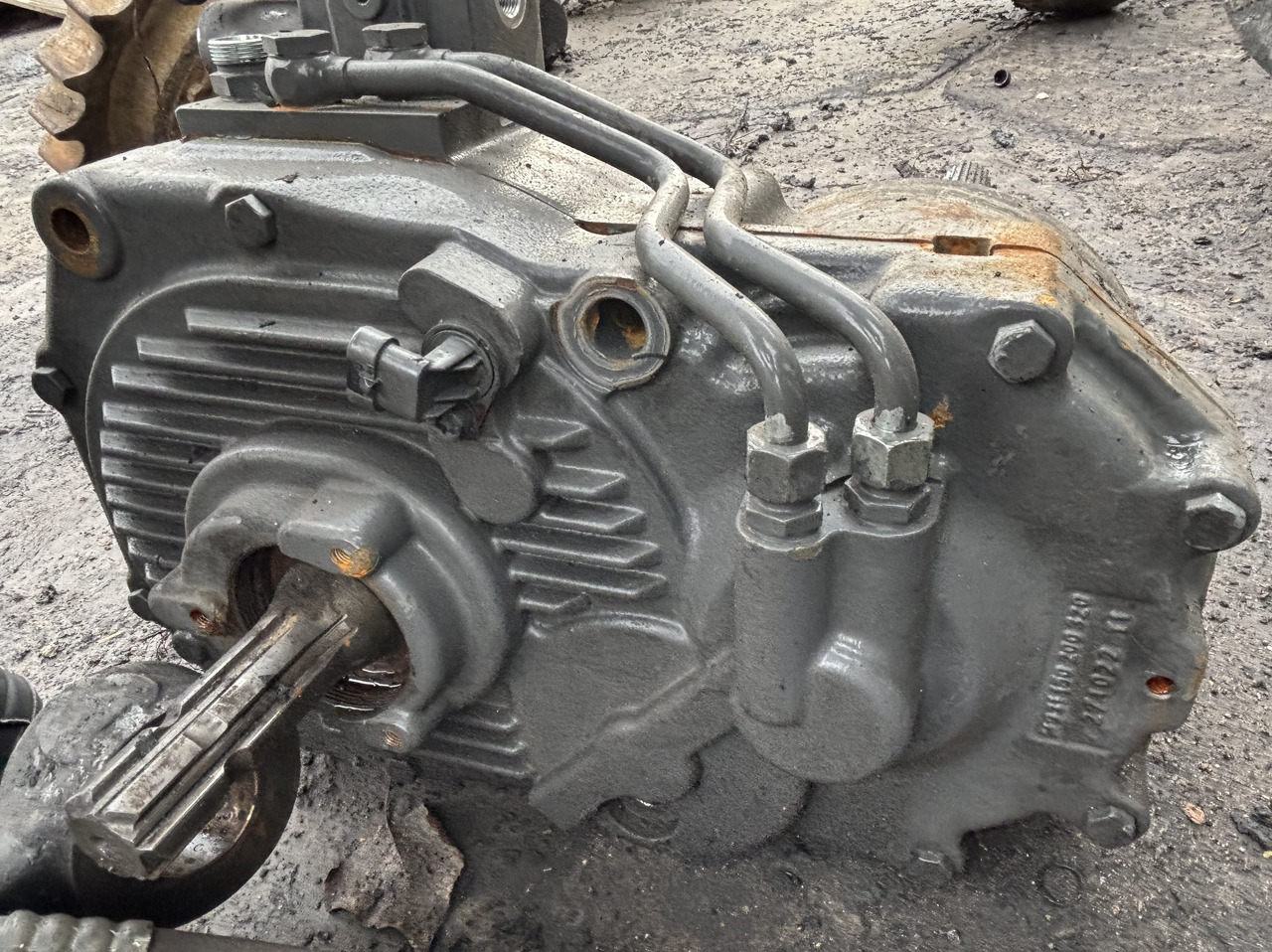 Fendt 924 928 930 936 Tylni WOM PTO Przekładnia Tylna 931150200320 931150200511 931150200311 - Penularan untuk Peralatan pertanian: gambar 1 Fendt 924 928 930 936 Tylni WOM PTO Przekładnia Tylna 931150200320 931150200511 931150200311 - Penularan untuk Peralatan pertanian: gambar 1