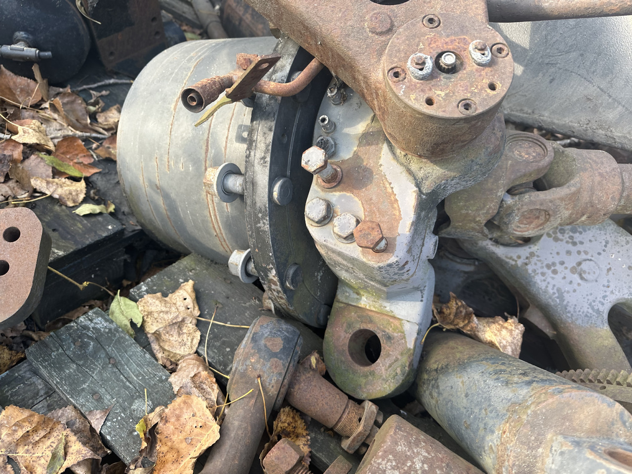 Fendt 939 Vario TMS zwrotnica zwolnica półoś Piasta wahacz - Buku jari kemudi untuk Peralatan pertanian: gambar 3 Fendt 939 Vario TMS zwrotnica zwolnica półoś Piasta wahacz - Buku jari kemudi untuk Peralatan pertanian: gambar 3