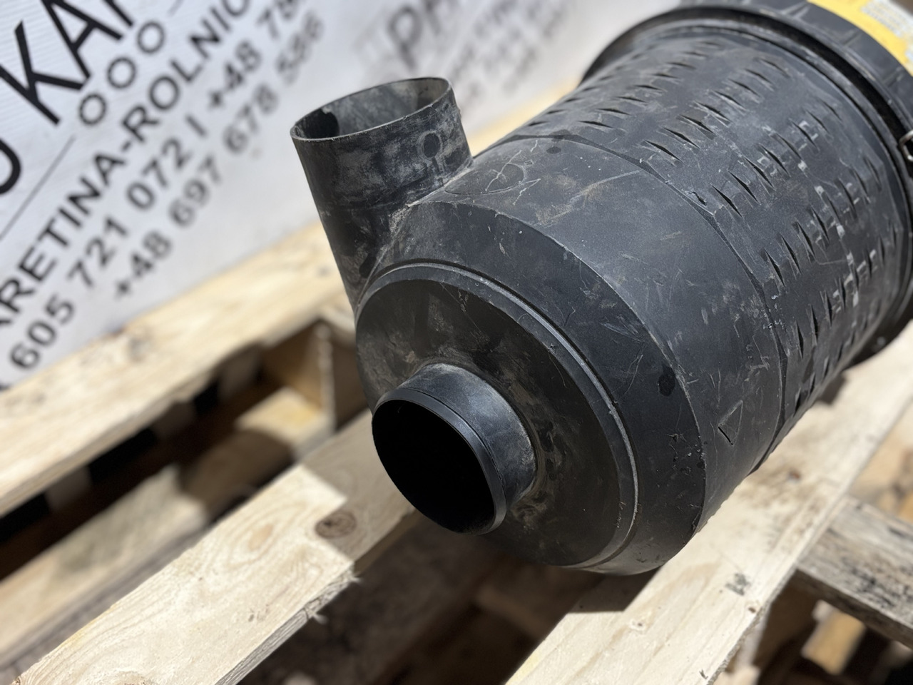 JCB 332/E3413 Filtr Powietrza Obudowa Filtra Powietrza - Filter udara untuk Peralatan konstruksi: gambar 2 JCB 332/E3413 Filtr Powietrza Obudowa Filtra Powietrza - Filter udara untuk Peralatan konstruksi: gambar 2