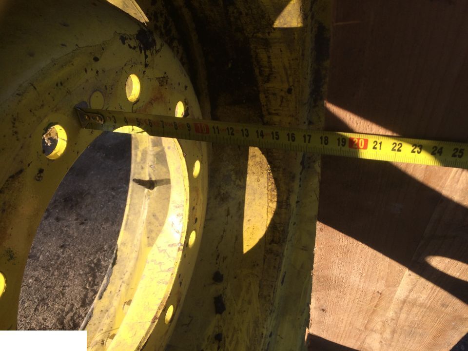JOHN DEERE 28xW15L - Pelek untuk Peralatan pertanian: gambar 4 JOHN DEERE 28xW15L - Pelek untuk Peralatan pertanian: gambar 4