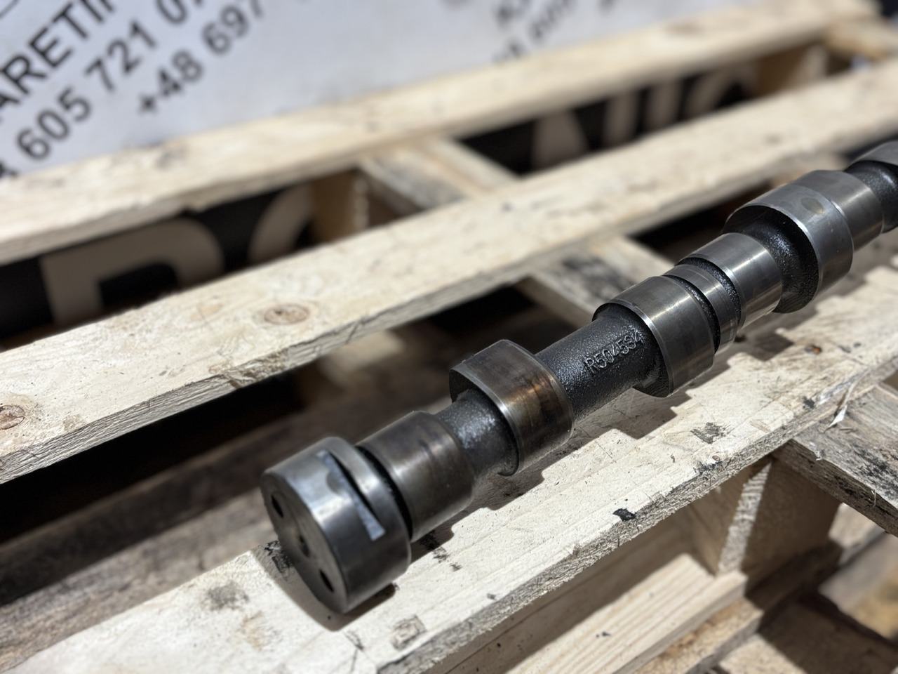 John Deere 4045t 6215 Wałek Rozrządu R504534 RE56375 R516237 - Camshaft untuk Peralatan pertanian: gambar 2 John Deere 4045t 6215 Wałek Rozrządu R504534 RE56375 R516237 - Camshaft untuk Peralatan pertanian: gambar 2