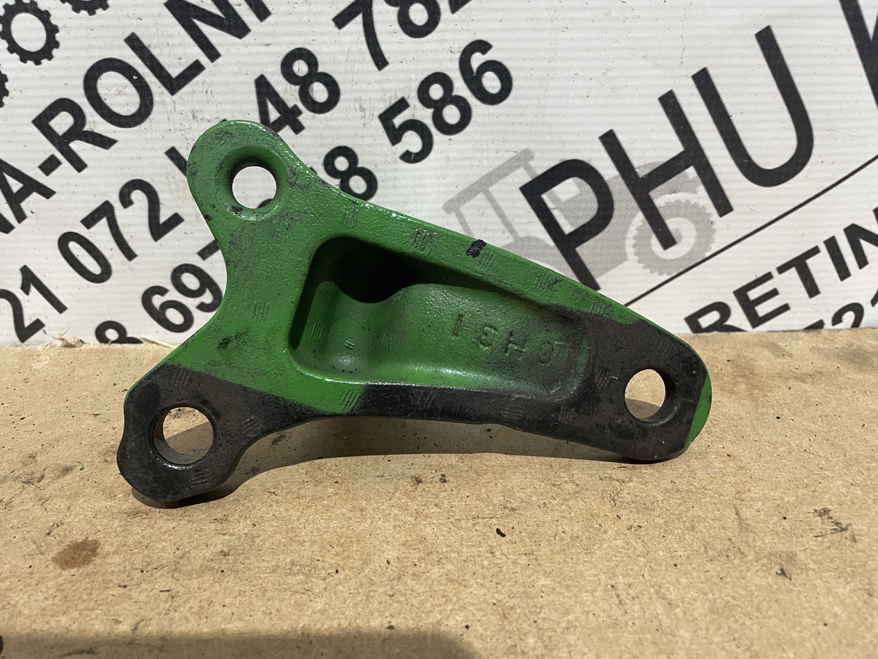 John Deere 6068 - wspornik silnika R532786 - Suku Cadang Mesin untuk Peralatan pertanian: gambar 3 John Deere 6068 - wspornik silnika R532786 - Suku Cadang Mesin untuk Peralatan pertanian: gambar 3