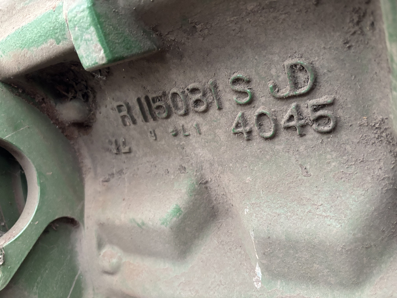 John Deere 6110 6120 6215 Powertech 4045 Silnik R115081 CZĘŚCI - Suku Cadang Mesin untuk Peralatan pertanian: gambar 4 John Deere 6110 6120 6215 Powertech 4045 Silnik R115081 CZĘŚCI - Suku Cadang Mesin untuk Peralatan pertanian: gambar 4