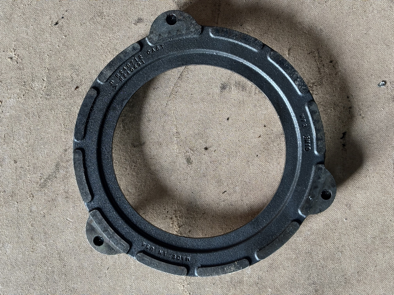 John Deere 6830 6930 7330 7425 Docisk Hamulca Płytka R240691 - Cakram rem untuk Peralatan pertanian: gambar 3 John Deere 6830 6930 7330 7425 Docisk Hamulca Płytka R240691 - Cakram rem untuk Peralatan pertanian: gambar 3