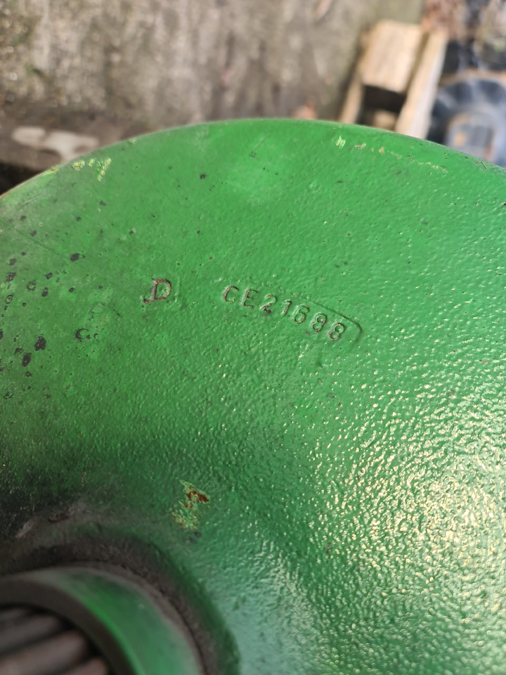 John Deere 7180 7480 8100 8500 9600 S660 T5 T6 T660 W650 Bęben Hamulcowy CE21688 - Tromol rem untuk Peralatan pertanian: gambar 1 John Deere 7180 7480 8100 8500 9600 S660 T5 T6 T660 W650 Bęben Hamulcowy CE21688 - Tromol rem untuk Peralatan pertanian: gambar 1