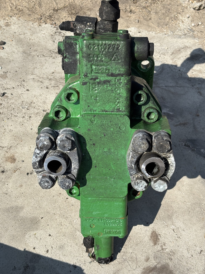 John Deere 8200 8400 8600 9500 9800 Hydromotor AXE78687 - Motor hidrolik untuk Peralatan pertanian: gambar 2 John Deere 8200 8400 8600 9500 9800 Hydromotor AXE78687 - Motor hidrolik untuk Peralatan pertanian: gambar 2