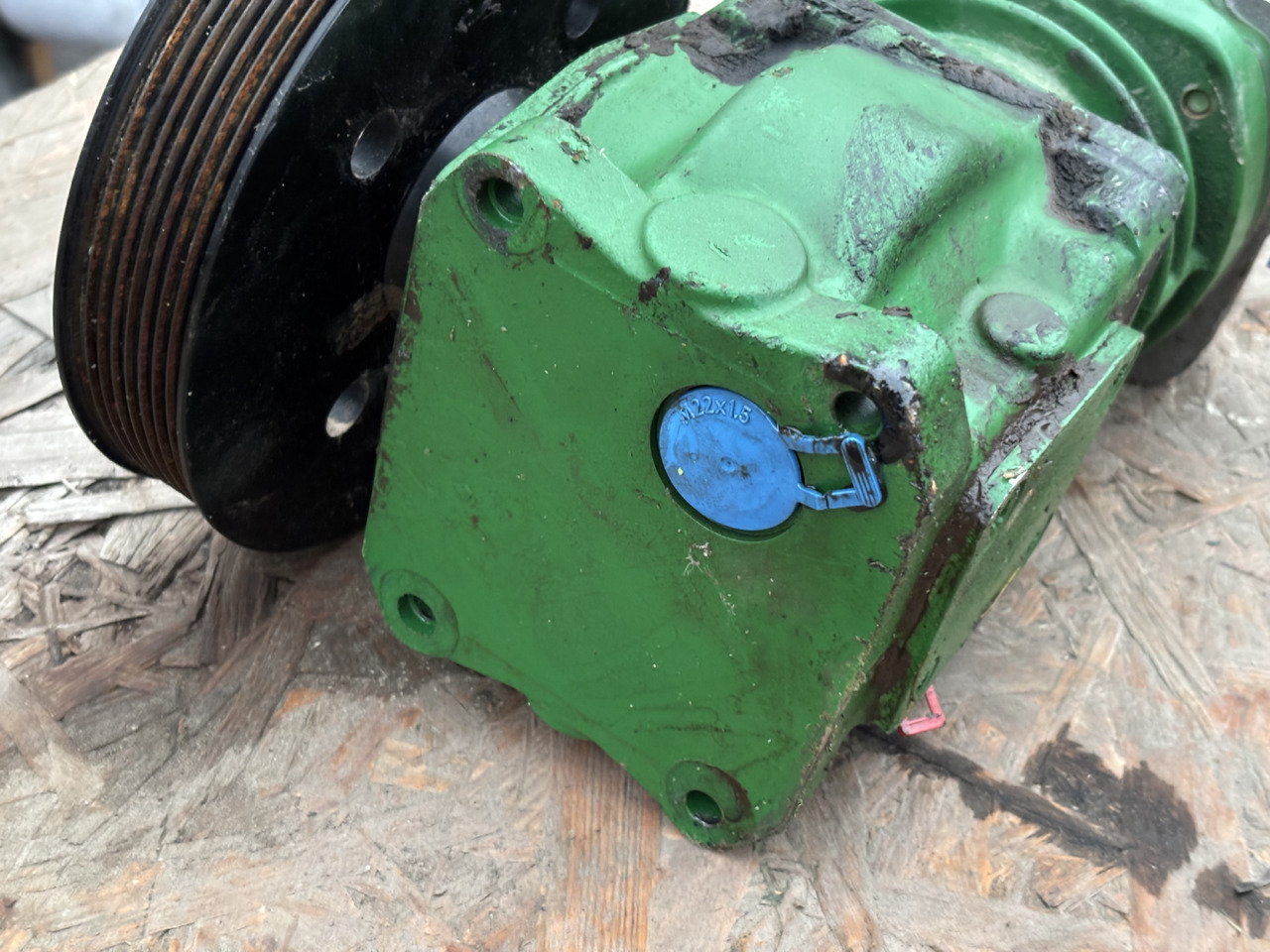 John Deere 8R 8RX 250 310 370 410 Kompresor Powietrza RE585794 - Kompresor rem udara untuk Peralatan pertanian: gambar 1 John Deere 8R 8RX 250 310 370 410 Kompresor Powietrza RE585794 - Kompresor rem udara untuk Peralatan pertanian: gambar 1