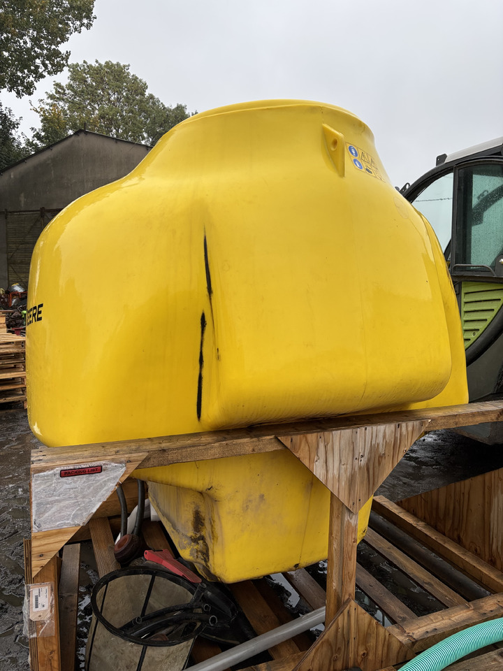 John Deere M740i Zbiornik Opryskiwacz WZW17745 WZ8226404 - Penyemprot traktor: gambar 3 John Deere M740i Zbiornik Opryskiwacz WZW17745 WZ8226404 - Penyemprot traktor: gambar 3