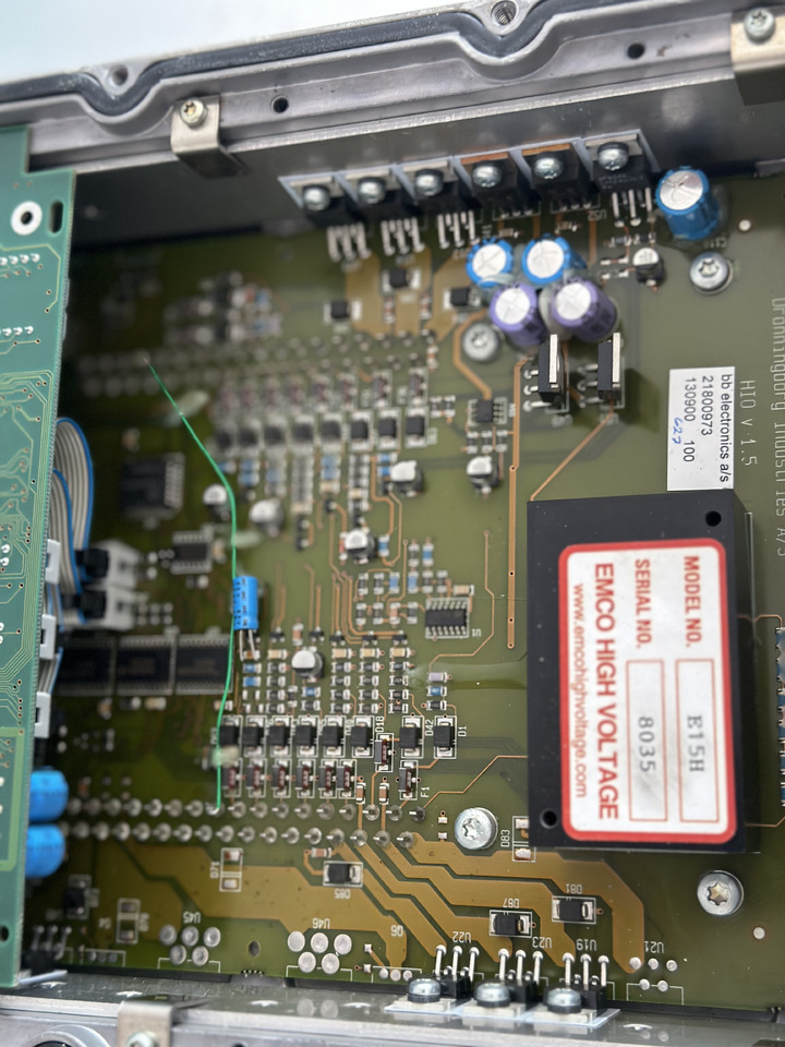 Kombajn Massey Ferguson 7256 komputer główny moduł - ECU untuk Pemanen gabungan: gambar 4 Kombajn Massey Ferguson 7256 komputer główny moduł - ECU untuk Pemanen gabungan: gambar 4