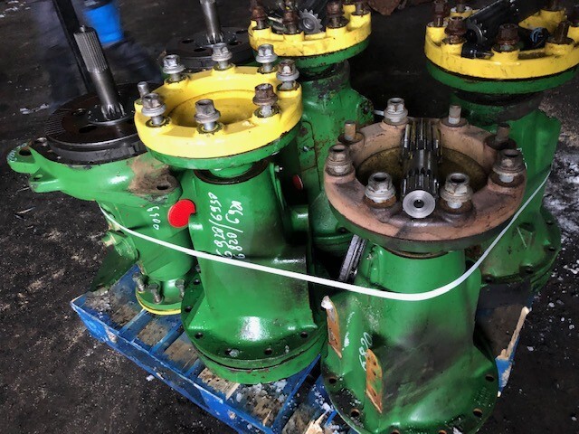 L102028 ~ AL111712 - John Deere 6100 | John Deere 6200 | John Deere 6300 | John Deere 6400 - Penularan untuk Peralatan pertanian: gambar 1 L102028 ~ AL111712 - John Deere 6100 | John Deere 6200 | John Deere 6300 | John Deere 6400 - Penularan untuk Peralatan pertanian: gambar 1