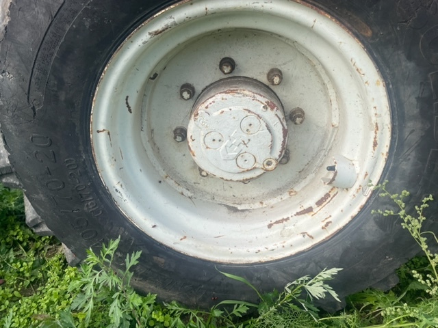 Manitou Felga Felgi 20 cali , 405/70-20 - Pelek untuk Peralatan pertanian: gambar 1 Manitou Felga Felgi 20 cali , 405/70-20 - Pelek untuk Peralatan pertanian: gambar 1