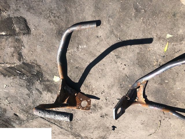 Manitou - Stelaźe - Spatbor untuk Peralatan pertanian: gambar 3 Manitou - Stelaźe - Spatbor untuk Peralatan pertanian: gambar 3