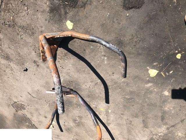 Manitou - Stelaźe - Spatbor untuk Peralatan pertanian: gambar 4 Manitou - Stelaźe - Spatbor untuk Peralatan pertanian: gambar 4