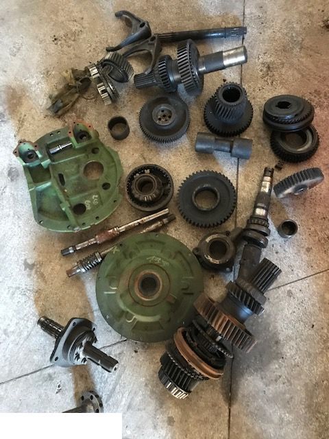 Massey Ferguson Dyna 6 - Tylny Most - As roda belakang untuk Peralatan pertanian: gambar 4 Massey Ferguson Dyna 6 - Tylny Most - As roda belakang untuk Peralatan pertanian: gambar 4