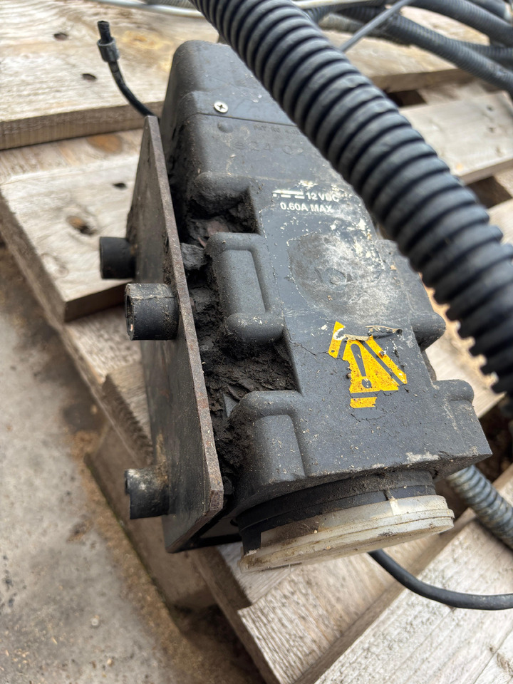 Massey Ferguson, Landini, Claas Radar Sensor Czujnik Prędkości Miernik Areału 3714290M2 - Sensor untuk Peralatan pertanian: gambar 3 Massey Ferguson, Landini, Claas Radar Sensor Czujnik Prędkości Miernik Areału 3714290M2 - Sensor untuk Peralatan pertanian: gambar 3