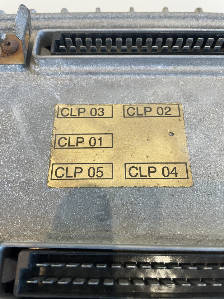 Massey Fergusson Fendt - jednostka centralna komputer sterownik LEWY 28782471 - ECU untuk Peralatan pertanian: gambar 2 Massey Fergusson Fendt - jednostka centralna komputer sterownik LEWY 28782471 - ECU untuk Peralatan pertanian: gambar 2