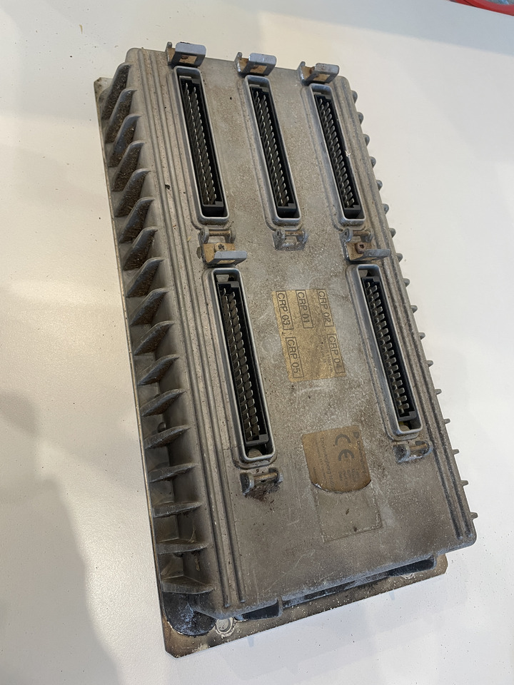 Massey Fergusson Fendt - jednostka centralna komputer sterownik PRAWY - ECU untuk Peralatan pertanian: gambar 1 Massey Fergusson Fendt - jednostka centralna komputer sterownik PRAWY - ECU untuk Peralatan pertanian: gambar 1