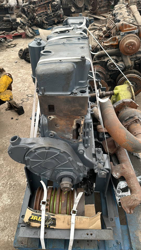 Mercedes OM352 claas Dominator silnik słupek części Głowica - Mesin untuk Peralatan pertanian: gambar 3 Mercedes OM352 claas Dominator silnik słupek części Głowica - Mesin untuk Peralatan pertanian: gambar 3