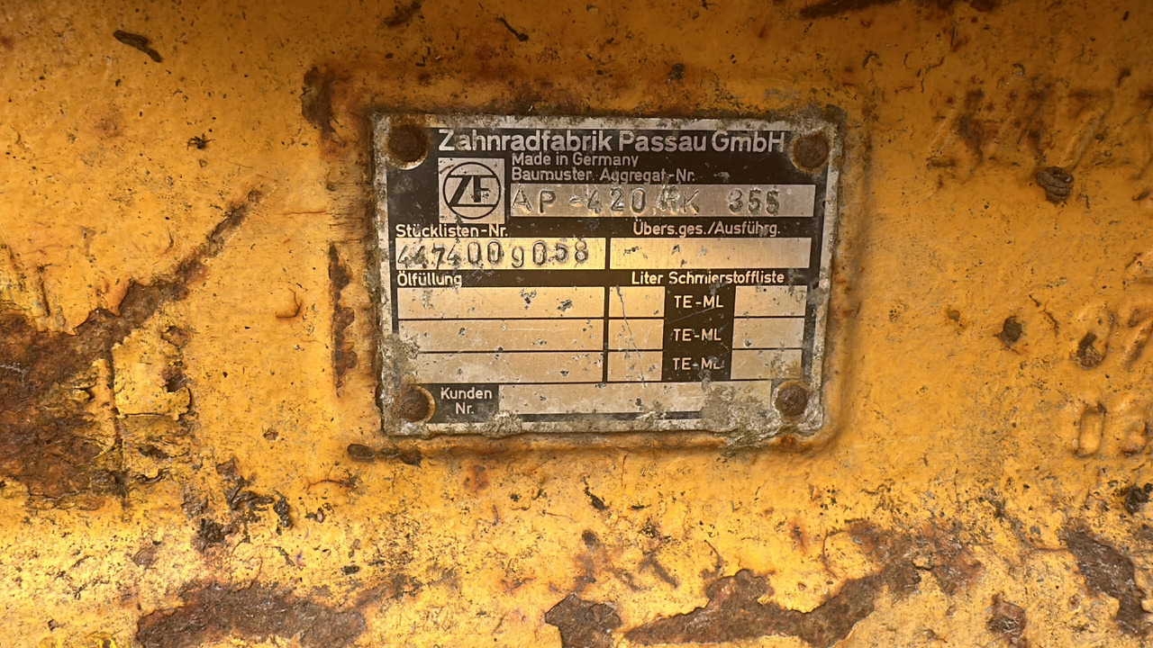Most Napędowy ZF AP-420 , zwolnica wkład mostu części obudowa mostu - Final drive untuk Peralatan pertanian: gambar 4 Most Napędowy ZF AP-420 , zwolnica wkład mostu części obudowa mostu - Final drive untuk Peralatan pertanian: gambar 4