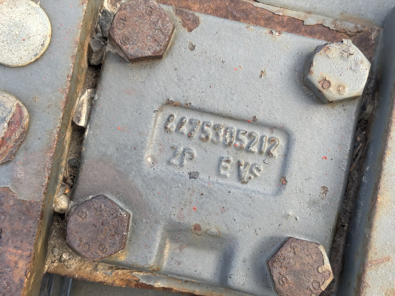 Most ZF Części APL-2000/F3 Dyferencjał Mechanizm Różnicowy Atak Półoś Przekładnia - Gigi diferensial untuk Peralatan pertanian: gambar 2 Most ZF Części APL-2000/F3 Dyferencjał Mechanizm Różnicowy Atak Półoś Przekładnia - Gigi diferensial untuk Peralatan pertanian: gambar 2