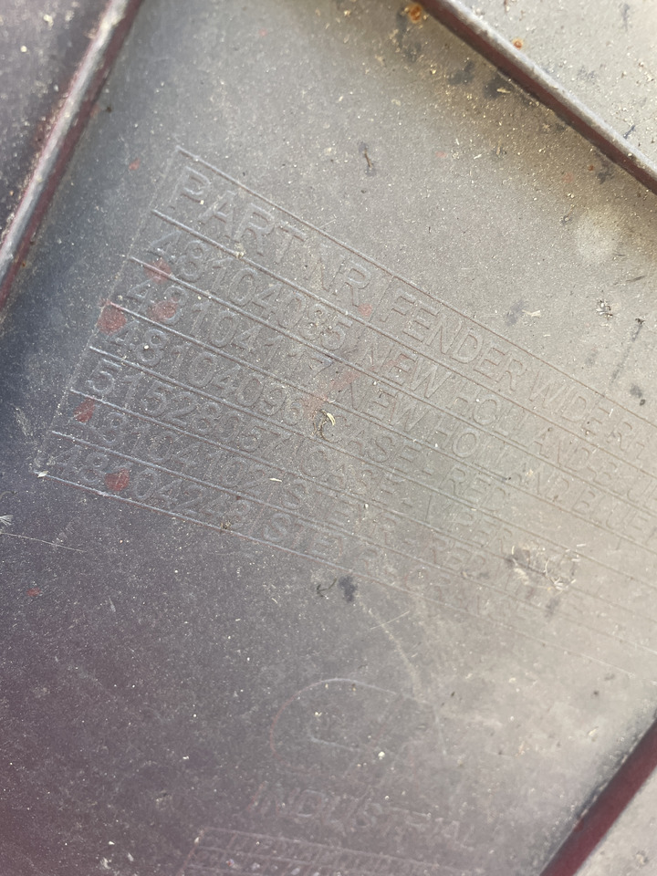 New Holland T7 - błotnik 47664342 - Spatbor untuk Peralatan pertanian: gambar 3 New Holland T7 - błotnik 47664342 - Spatbor untuk Peralatan pertanian: gambar 3