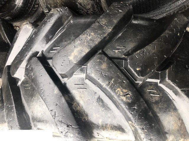 Opona Terex - 405/70 r20 - Ban untuk Peralatan konstruksi: gambar 2 Opona Terex - 405/70 r20 - Ban untuk Peralatan konstruksi: gambar 2