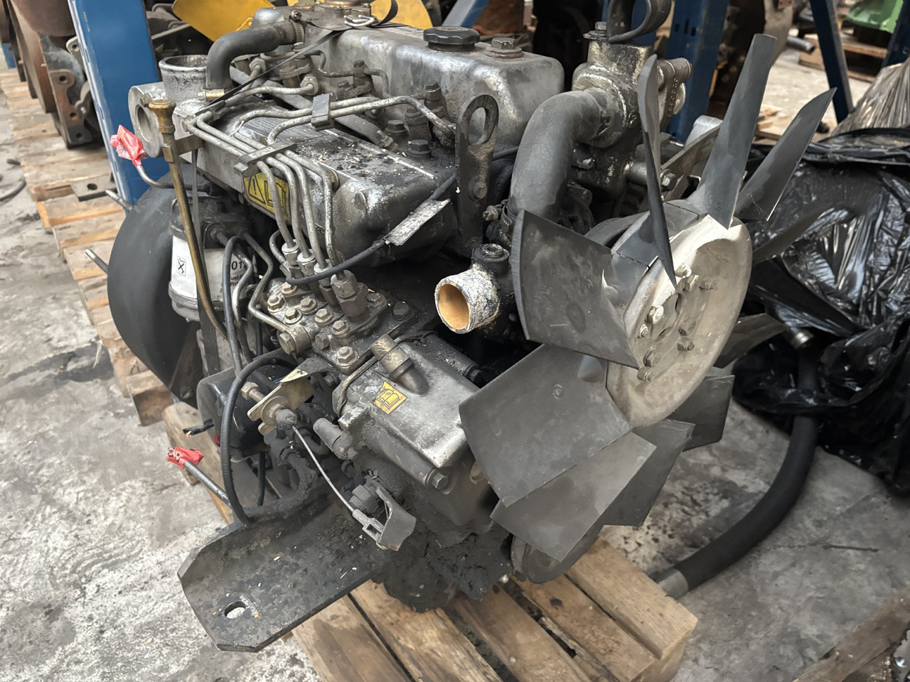 Perkins UA80955 1927/2200 Silnik CZĘŚĆI - Suku Cadang Mesin untuk Peralatan pertanian: gambar 2 Perkins UA80955 1927/2200 Silnik CZĘŚĆI - Suku Cadang Mesin untuk Peralatan pertanian: gambar 2