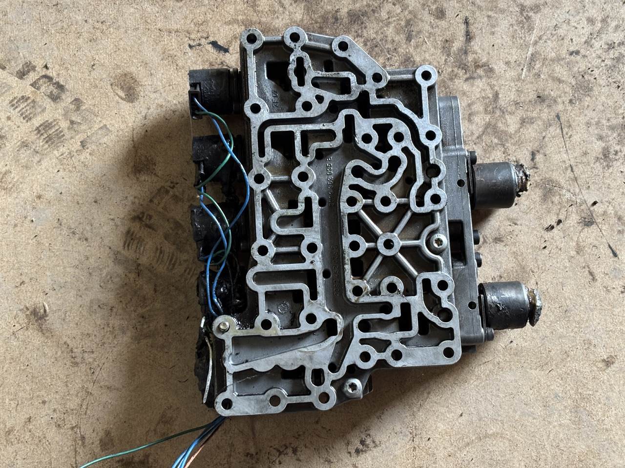 Płyta zaworowa mechatroniki ZF Skrzyni Biegów 2092452035, 2092352035, 2096352037 - Penularan untuk Peralatan pertanian: gambar 1 Płyta zaworowa mechatroniki ZF Skrzyni Biegów 2092452035, 2092352035, 2096352037 - Penularan untuk Peralatan pertanian: gambar 1