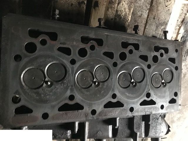 Silnik Case IH DT-246 dt 246 - Korbowód - Batang penghubung untuk Peralatan pertanian: gambar 1 Silnik Case IH DT-246 dt 246 - Korbowód - Batang penghubung untuk Peralatan pertanian: gambar 1