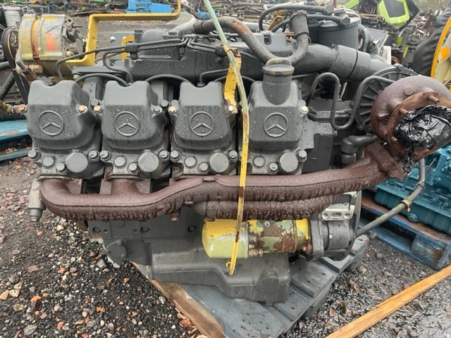 Silnik Mercedes OM442 z kombajnu - Mesin untuk Pemanen gabungan: gambar 3 Silnik Mercedes OM442 z kombajnu - Mesin untuk Pemanen gabungan: gambar 3