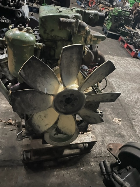 Silnik Mercedes om 314 , om314 , om314.1 - Mesin untuk Peralatan pertanian: gambar 4 Silnik Mercedes om 314 , om314 , om314.1 - Mesin untuk Peralatan pertanian: gambar 4