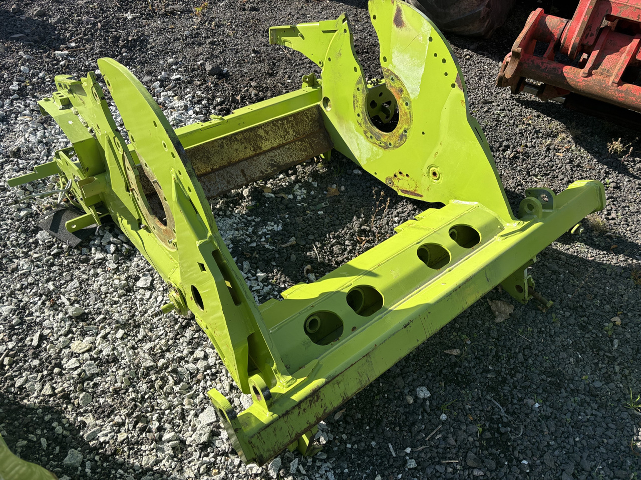 Claas Jaguar 930 940 970 990 Obudowa Bębna Nożowego 0026233127 00 2623 312 7 - Suku cadang untuk Peralatan pertanian: gambar 1 Claas Jaguar 930 940 970 990 Obudowa Bębna Nożowego 0026233127 00 2623 312 7 - Suku cadang untuk Peralatan pertanian: gambar 1