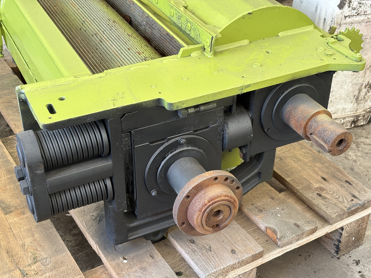 Claas Jaguar 930-990 502 Corncracker Gniotownik - Suku cadang untuk Peralatan pertanian: gambar 5 Claas Jaguar 930-990 502 Corncracker Gniotownik - Suku cadang untuk Peralatan pertanian: gambar 5