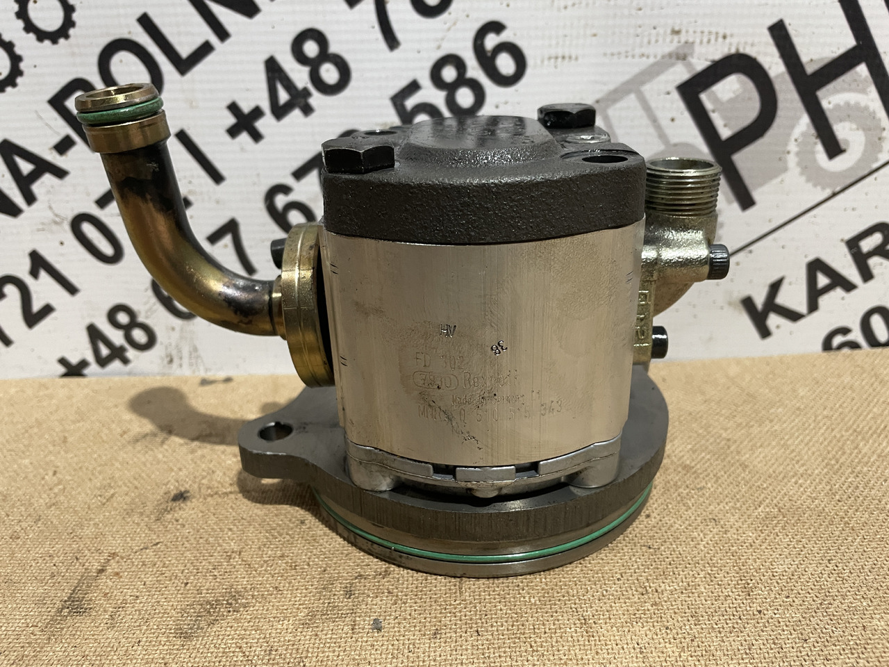 Valtra S354 Massey 8480 - skrzynia biegów - pompa hydrauliczna Rexroth G916100490030 0510515343 - Pompa hidrolik untuk Peralatan pertanian: gambar 1 Valtra S354 Massey 8480 - skrzynia biegów - pompa hydrauliczna Rexroth G916100490030 0510515343 - Pompa hidrolik untuk Peralatan pertanian: gambar 1