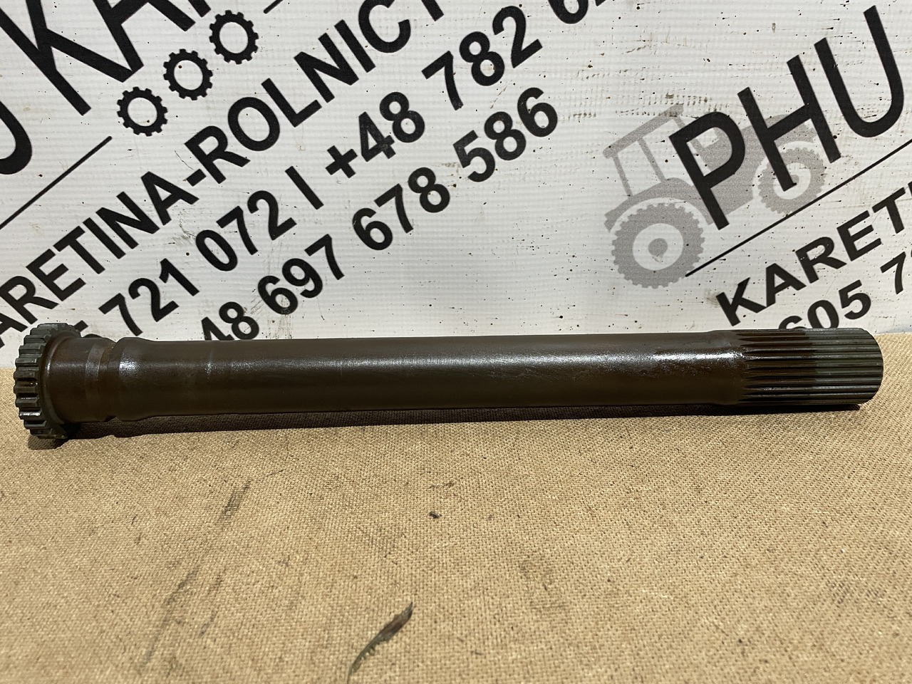 Valtra S354 Massey 8480 - skrzynia biegów - wałek 934152220351 - Gearbox untuk Peralatan pertanian: gambar 1 Valtra S354 Massey 8480 - skrzynia biegów - wałek 934152220351 - Gearbox untuk Peralatan pertanian: gambar 1