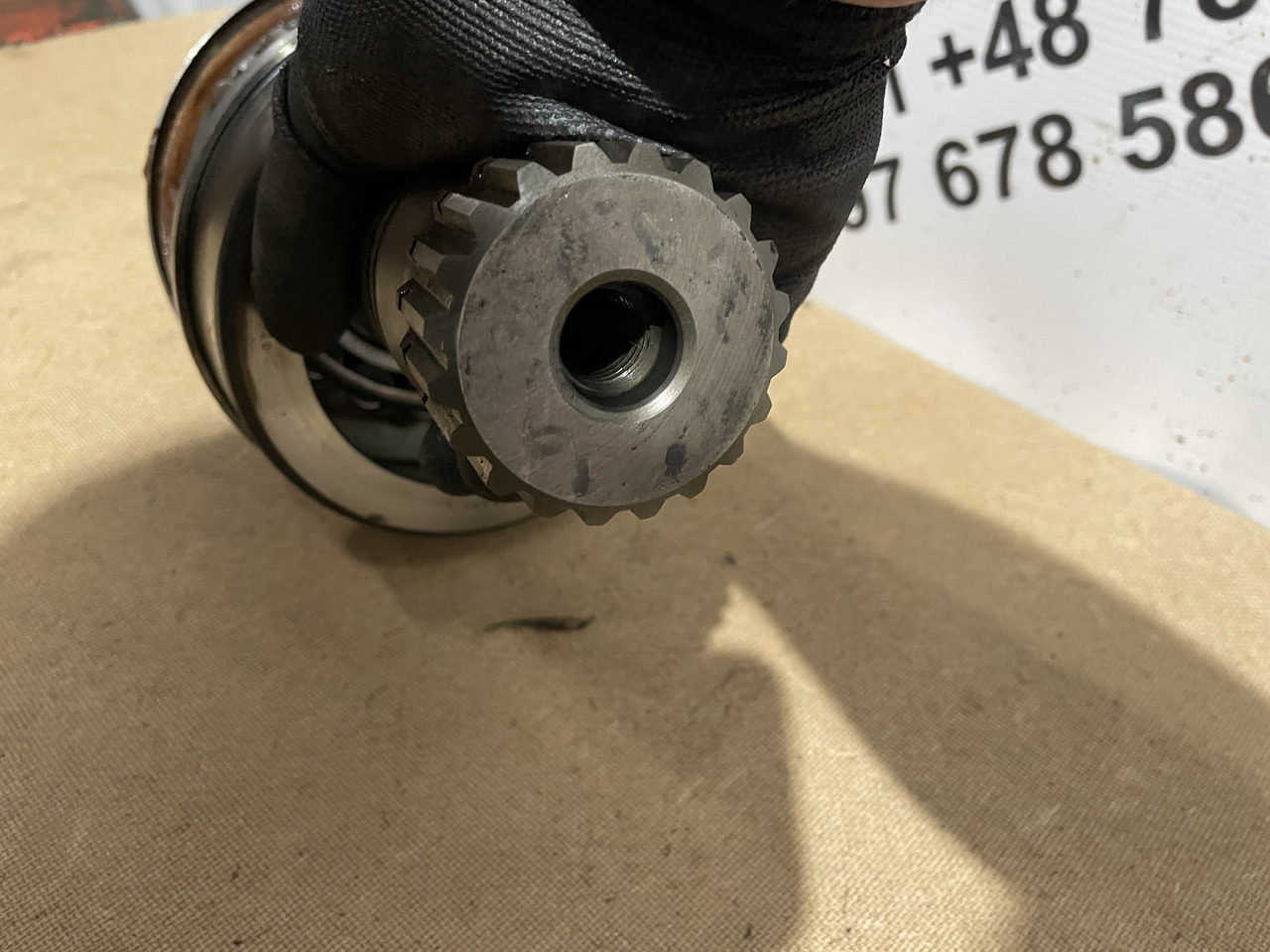 Valtra S354 Massey 8480 - skrzynia biegów - wałek ataku 12z 945100410010 - Gearbox untuk Peralatan pertanian: gambar 3 Valtra S354 Massey 8480 - skrzynia biegów - wałek ataku 12z 945100410010 - Gearbox untuk Peralatan pertanian: gambar 3