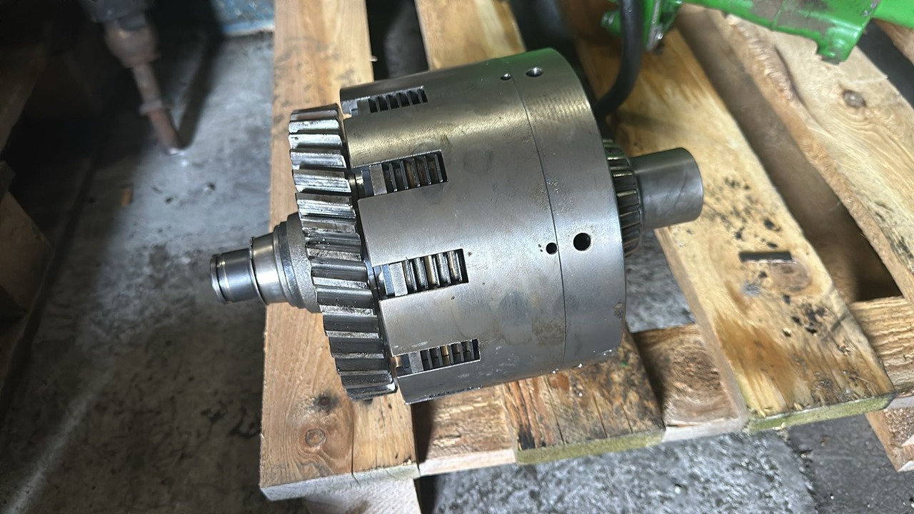 Zetor Forterra - kosz sprzęgła - Kopling dan suku cadang: gambar 1 Zetor Forterra - kosz sprzęgła - Kopling dan suku cadang: gambar 1