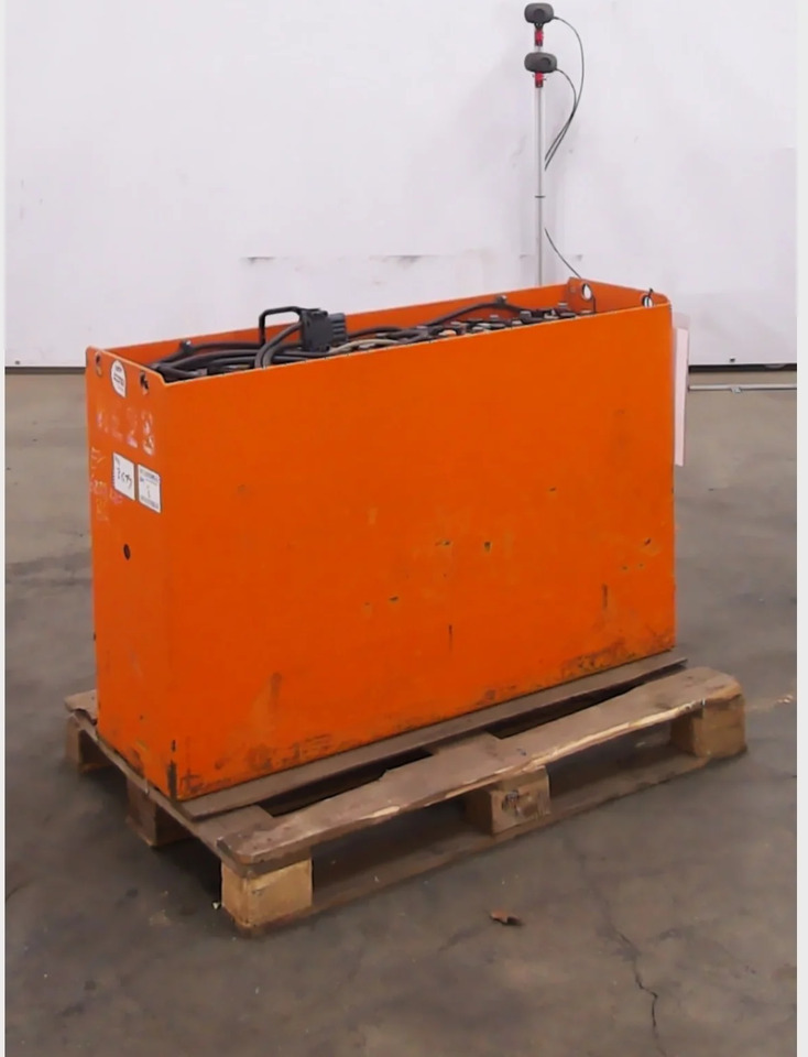 GNB 48V 560Ah - Baterai untuk Peralatan untuk menangani material: gambar 1 GNB 48V 560Ah - Baterai untuk Peralatan untuk menangani material: gambar 1