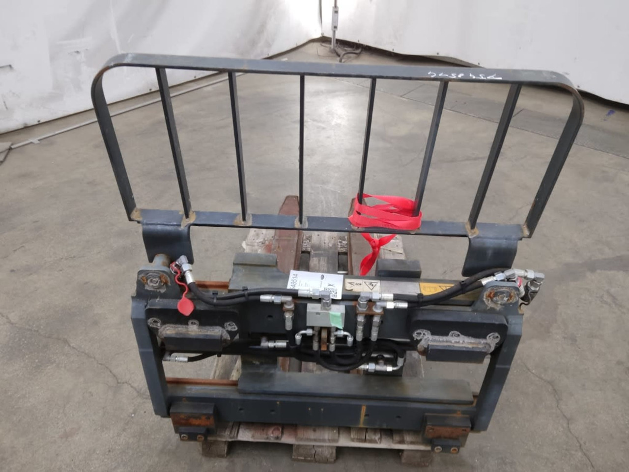 Kaup 25T4112 - Lampiran untuk Peralatan untuk menangani material: gambar 3 Kaup 25T4112 - Lampiran untuk Peralatan untuk menangani material: gambar 3