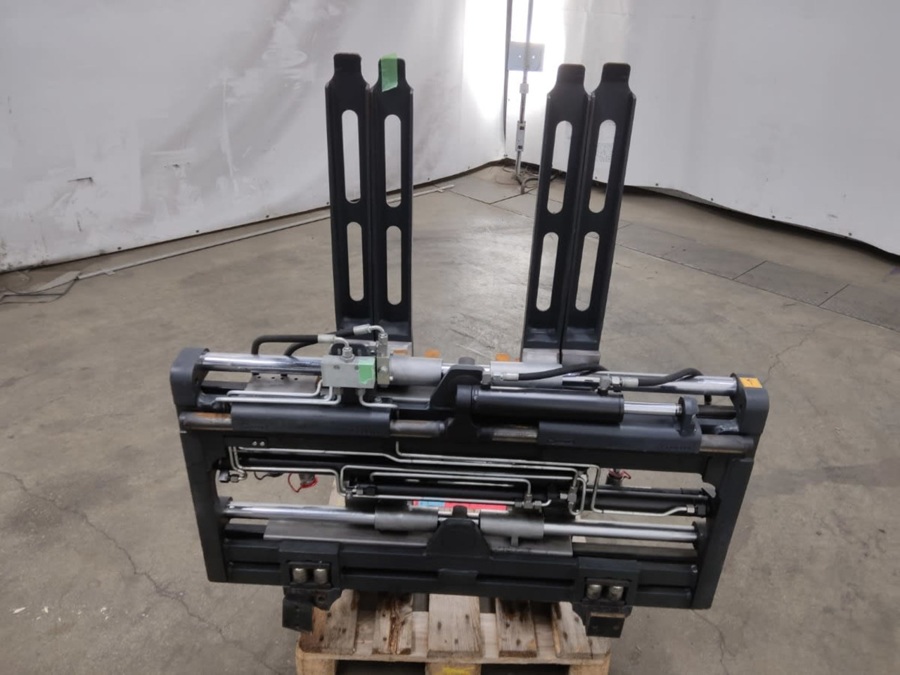 Kaup P7-DPG30 - Lampiran untuk Peralatan untuk menangani material: gambar 3 Kaup P7-DPG30 - Lampiran untuk Peralatan untuk menangani material: gambar 3