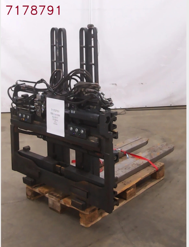 Stabau S7DPK30TG-S-01 - Lampiran untuk Peralatan untuk menangani material: gambar 2 Stabau S7DPK30TG-S-01 - Lampiran untuk Peralatan untuk menangani material: gambar 2