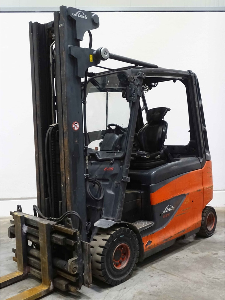 Linde E25HL-01/600 - Forklift listrik: gambar 1 Linde E25HL-01/600 - Forklift listrik: gambar 1