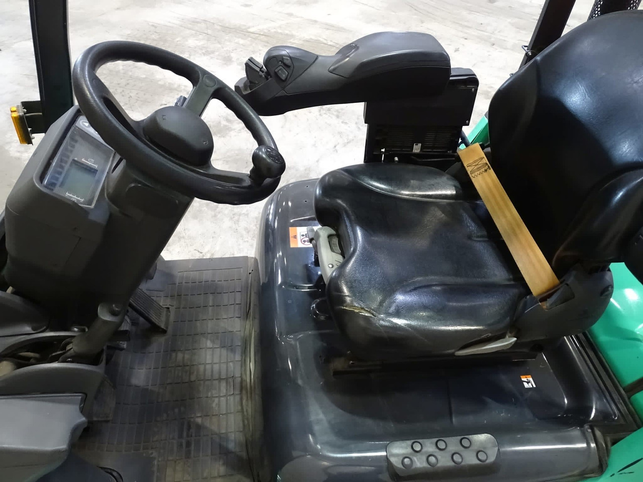 Mitsubishi FG18NT - Forklift LPG: gambar 3 Mitsubishi FG18NT - Forklift LPG: gambar 3