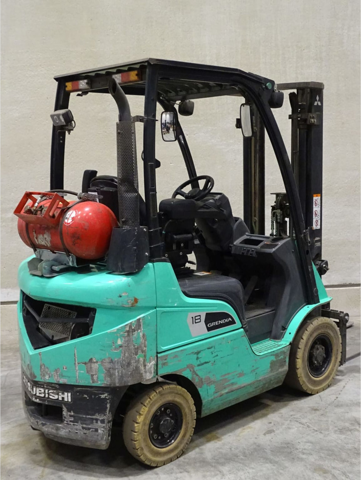 Mitsubishi FG18NT - Forklift LPG: gambar 2 Mitsubishi FG18NT - Forklift LPG: gambar 2