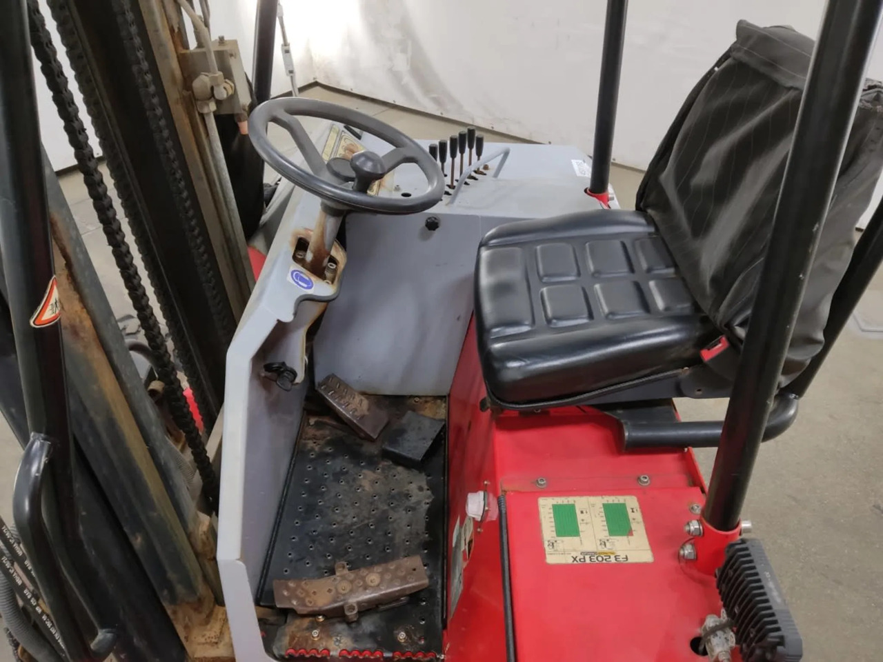 Palfinger F3 -203PX - Forklift diesel: gambar 4 Palfinger F3 -203PX - Forklift diesel: gambar 4