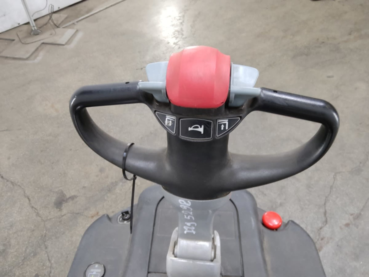 STILL ECU-SF20 - Truk pallet: gambar 5 STILL ECU-SF20 - Truk pallet: gambar 5