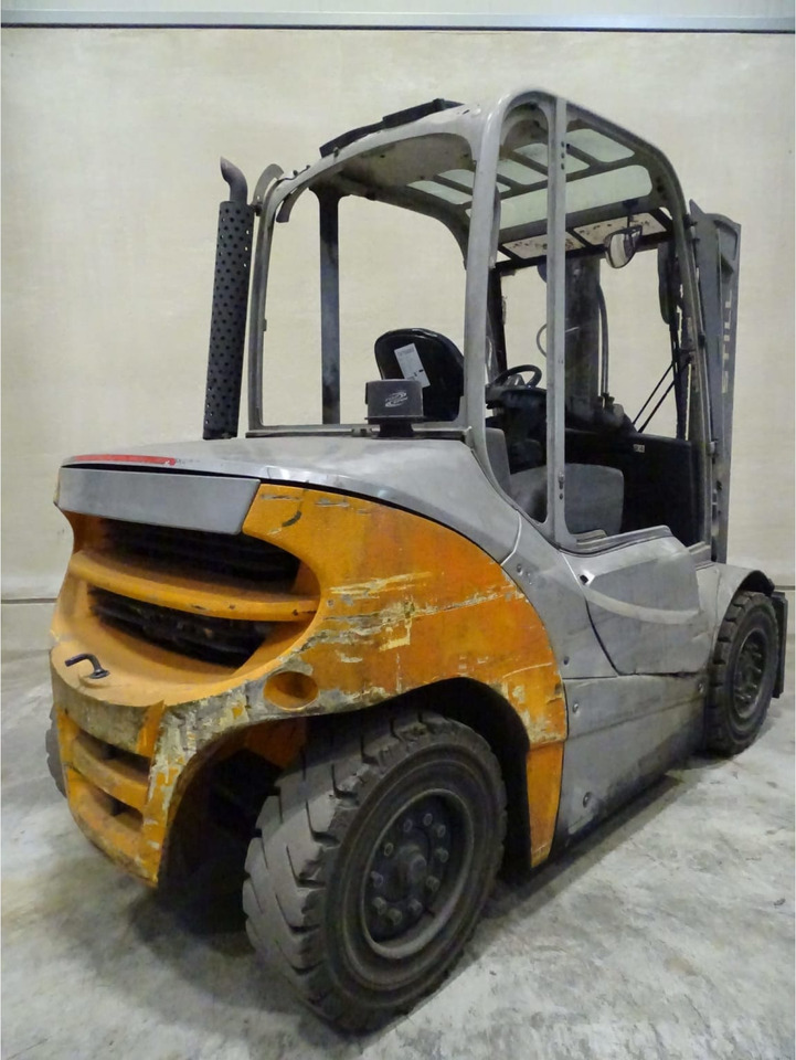 STILL RX70-40 - Forklift diesel: gambar 4 STILL RX70-40 - Forklift diesel: gambar 4